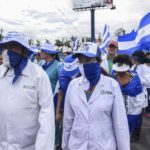 Médicos nicaragüenses «celebran» su día entre el luto y el exilio