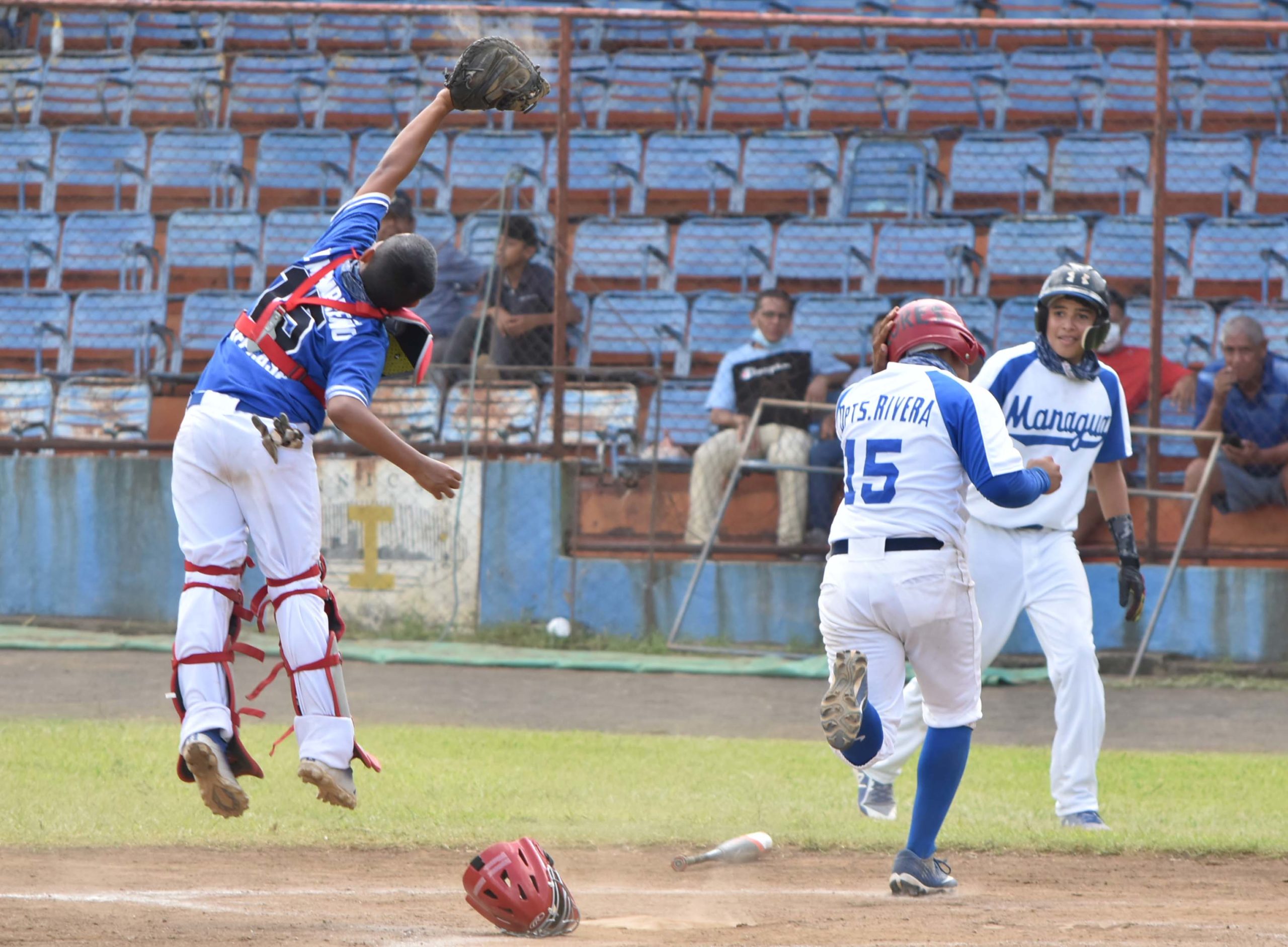 Managua y Chinandega se disputan de nuevo el título del beisbol juvenil A - Vimarsana News