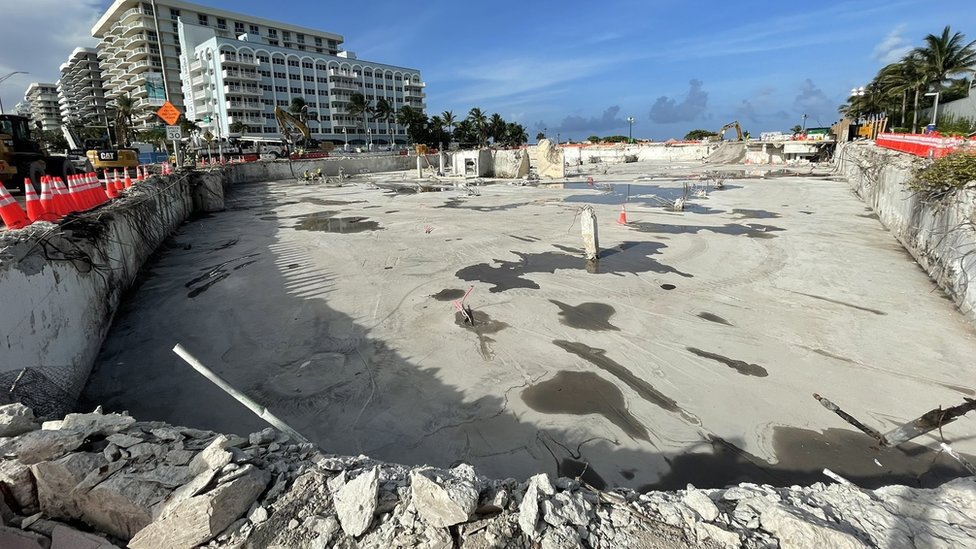 Derrumbe en Miami: identifican a la última víctima del colapso que dejó 98 muertos - Vimarsana News