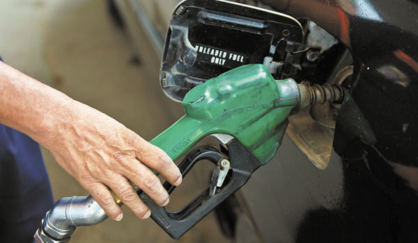 Fuerte aumento en el precio del diésel este domingo, las gasolinas también subirán