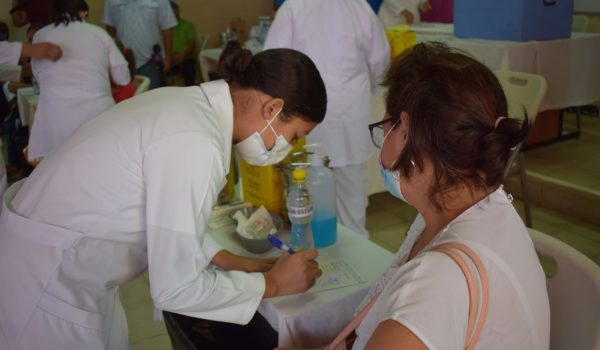 Estos son los lugares donde vacunarán contra el Covid-19 este jueves