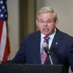 «La respuesta de la comunidad internacional a este régimen debe acelerarse», demanda senador Bob Menéndez