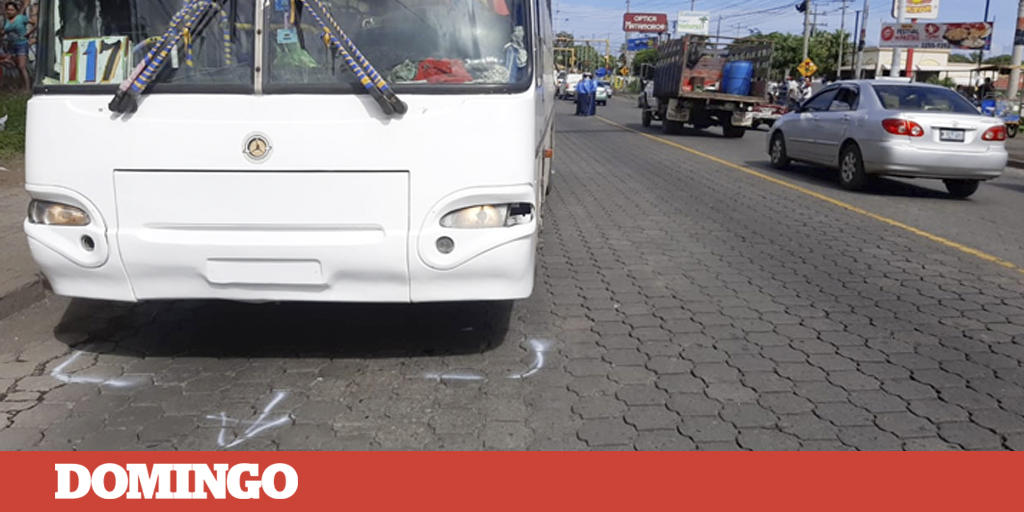 La tragedia de la 117: el niño que cayó del bus - Vimarsana News