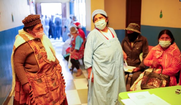 La pandemia sigue retrasando la reactivación económica en Bolivia