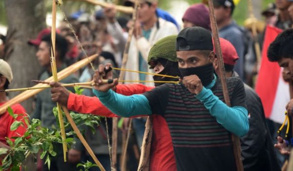 Las violentas protestas en Paraguay contra la modificación de una ley que castiga la invasión de terrenos privados