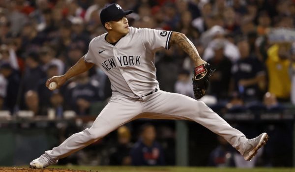 Los Yanquis se estrellan con el «Monstruo Verde” en una noche agridulce para Jonathan Loáisiga