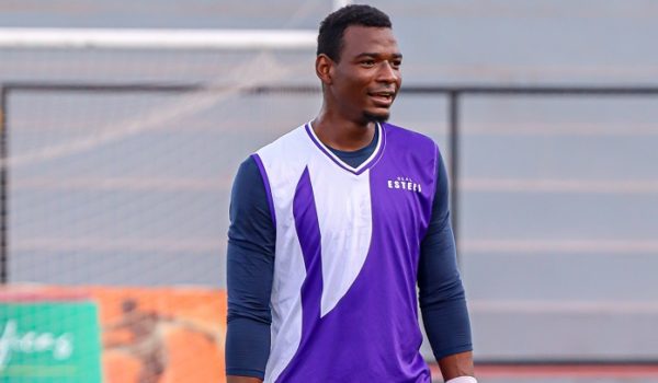 Denvern Fox, el portero que no sabía tirarse ahora se perfila como el futuro de Nicaragua