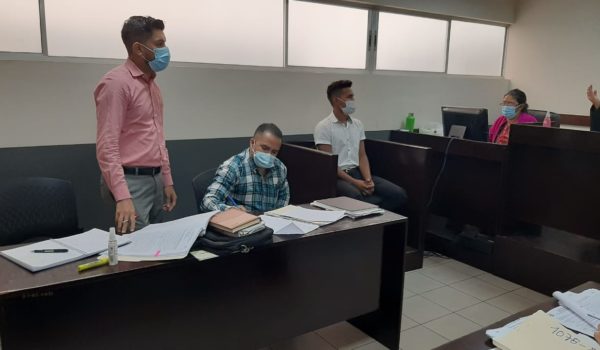 Joven acuchillado en pleno acto sexual, con respuestas evasivas en juicio