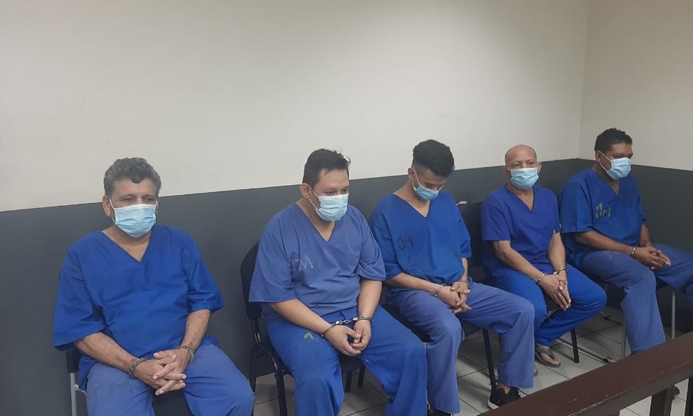 Crimen organizado y asesinato agravado son los delitos que atribuye la Fiscalía a cinco miembros de la banda Los Sanders.LAPRENSA/ERNESTO GARCÍA.