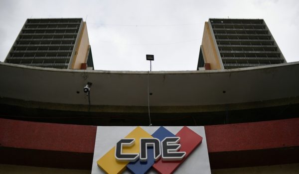 ¿A quién beneficiaría la abstención electoral en los comicios de noviembre en Venezuela?