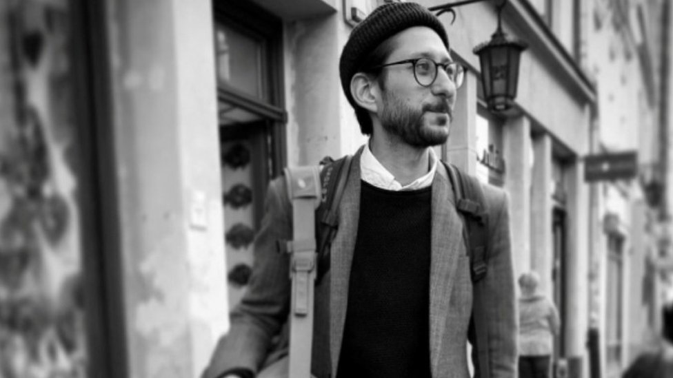 Ronald Aguilar ( extremo izquierdo) acusado de homicidio tentativa y Guadalupe Espinoza ( extremo derecho) enfrenta cargos por homicidio. LA PRENSA/Ernesto García.