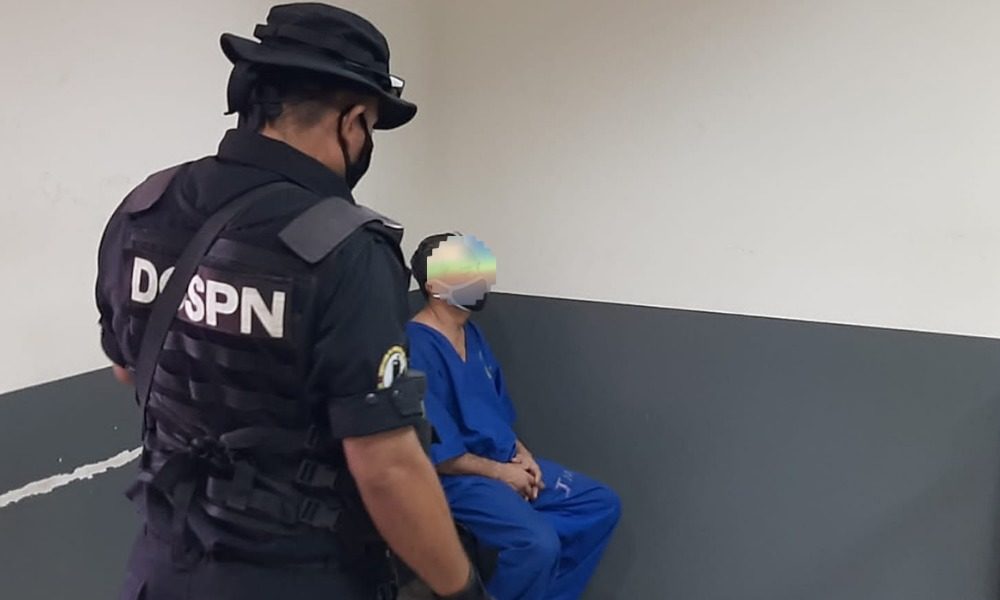 Este hombre fue sentenciado a siete años de prisión por haber abusado sexualmete de su hijastra, LA PRENSA/Cortesía.