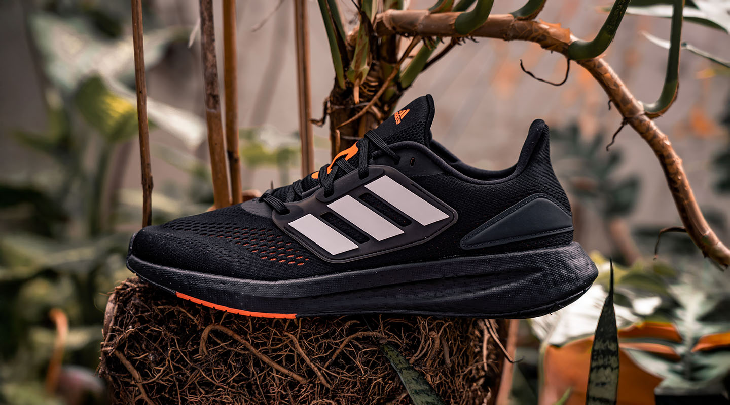 Ultraboost 5 x Koumori reinventan el running junto a adidas