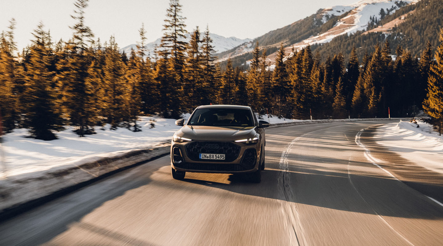 Audi Q5 en ruta por los Alpes; invierno sobre ruedas