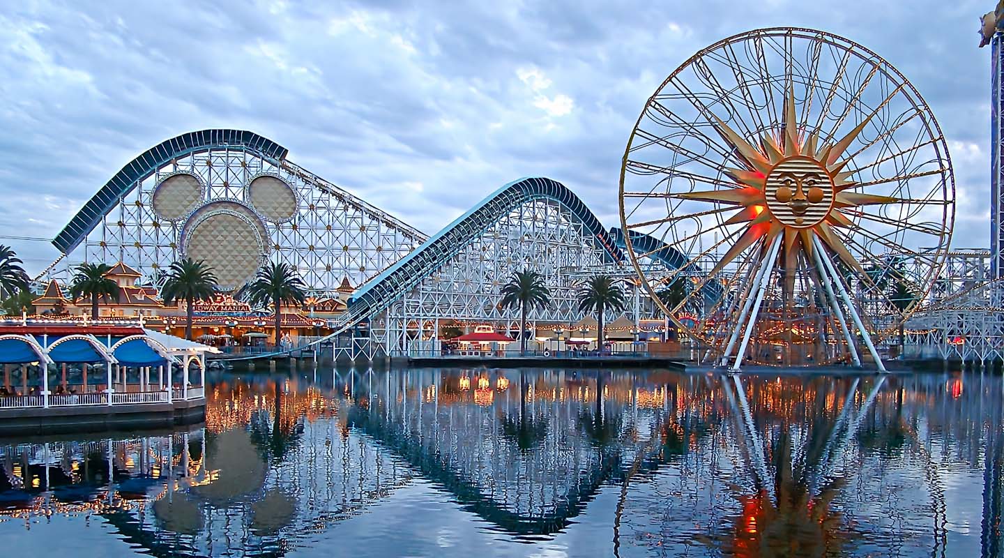 Disney inaugura Adventure World, su nuevo parque inspirado en Frozen