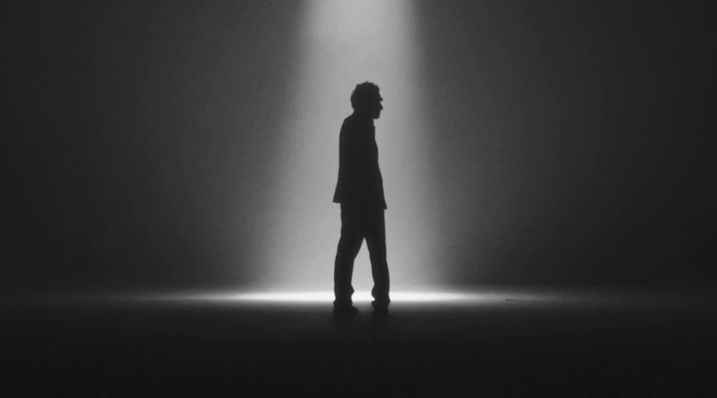 Descifrando a un visionario: Adolfo Domínguez llega a la gran pantalla