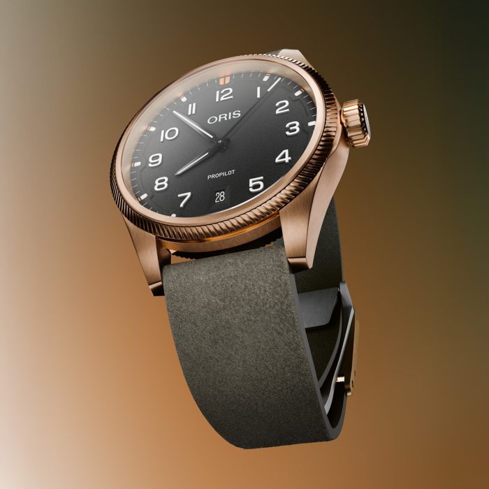 El tiempo esculpido en bronce: el reloj que vive con su portador