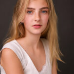 Julia Leanza Headshot