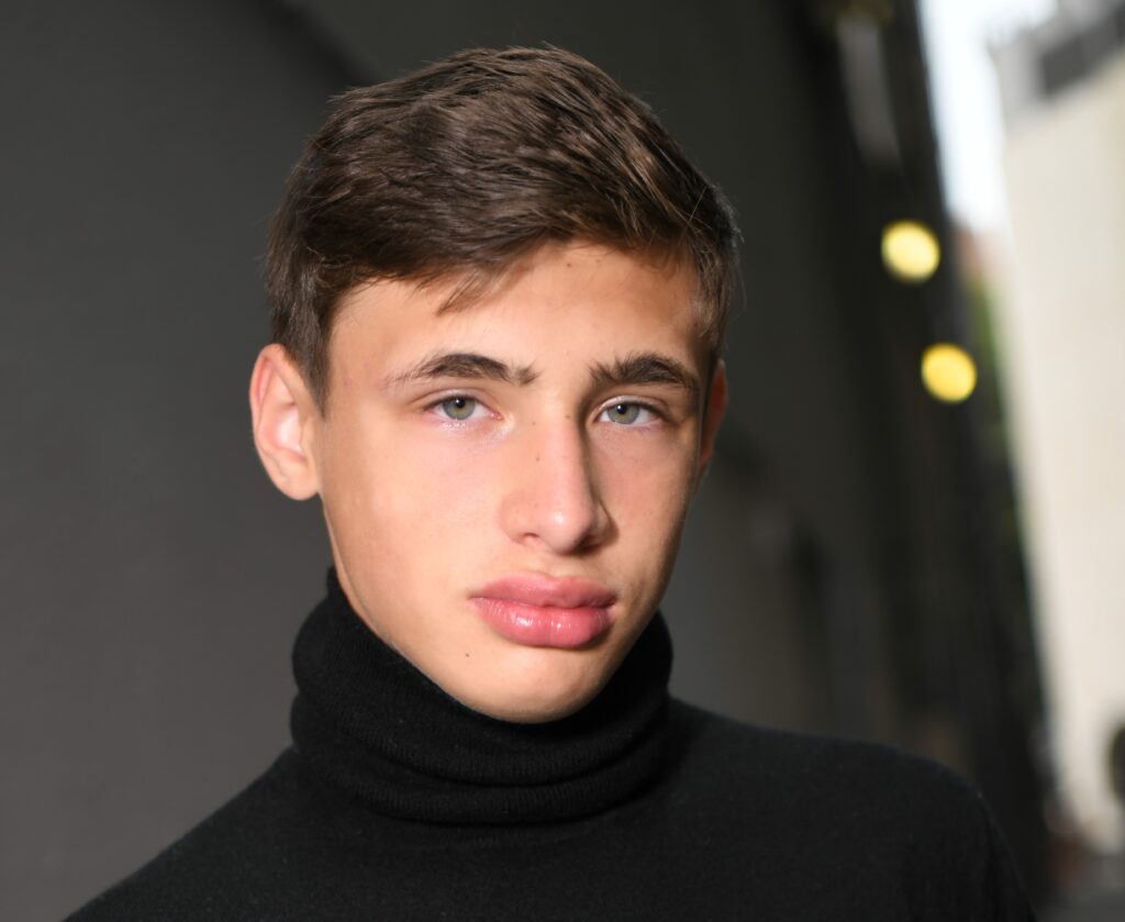 Benton Grasvik Headshot