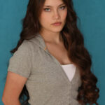 Emmy Lou Pray Headshot