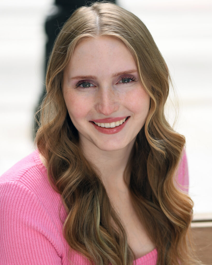 Alenah Hardin Headshot