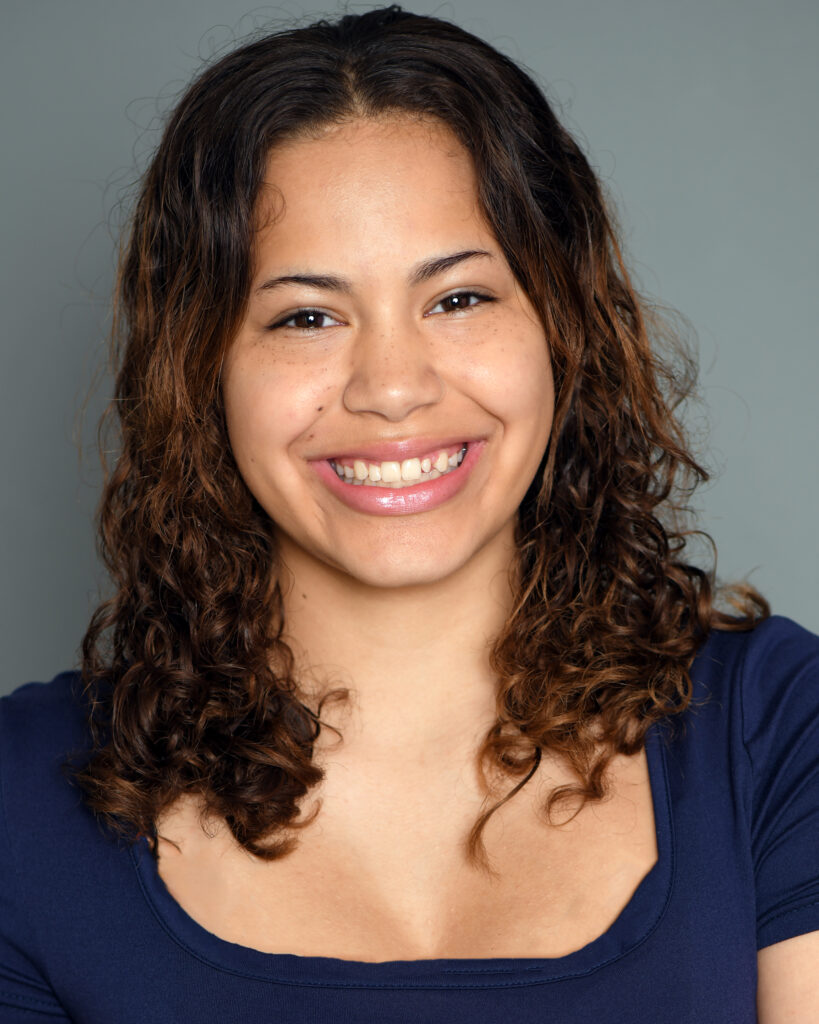 Hannah-Jade Niland Headshot