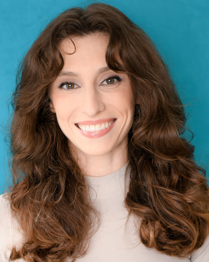 Molly Humble Headshot