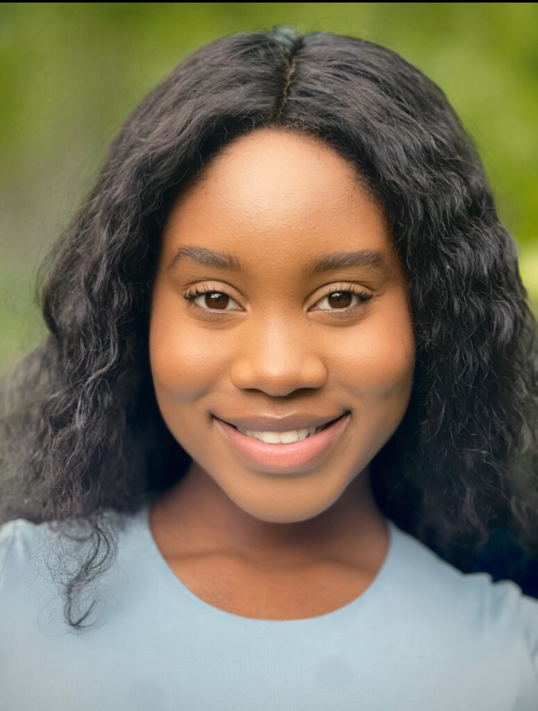 Kiana Cline Headshot