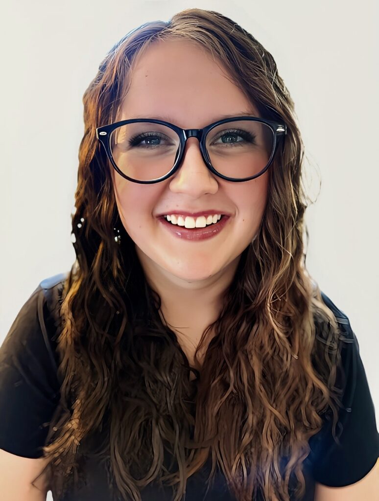 Riry Burnam Headshot