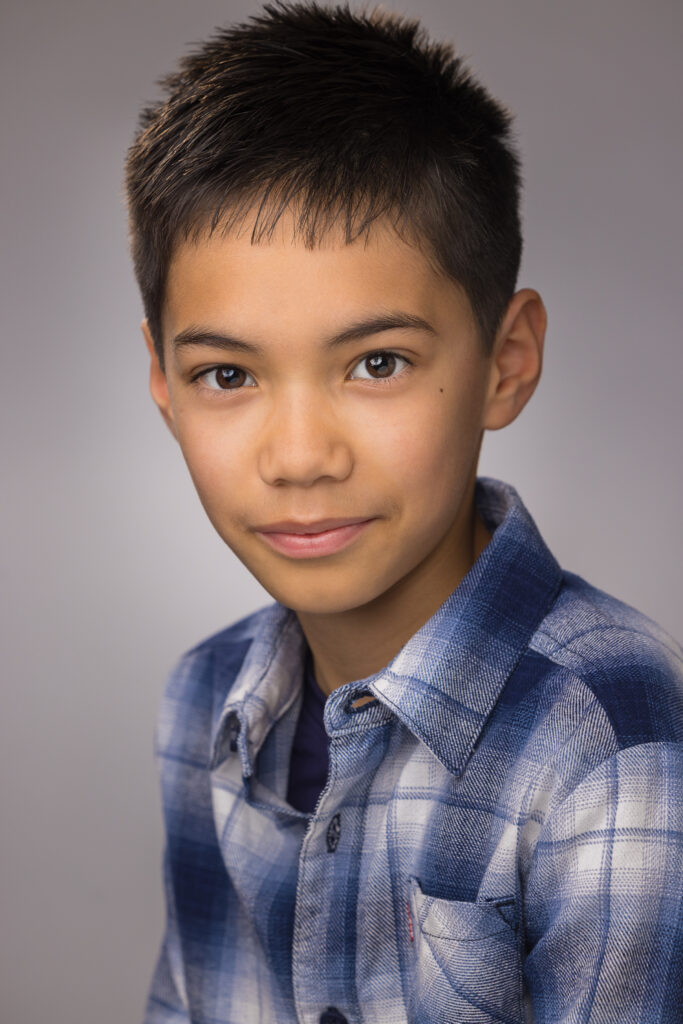 Oliver Lewis Headshot