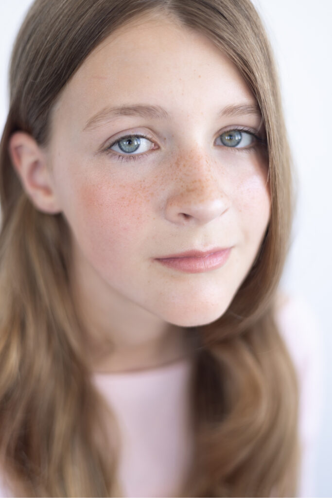 Piper Lees Headshot