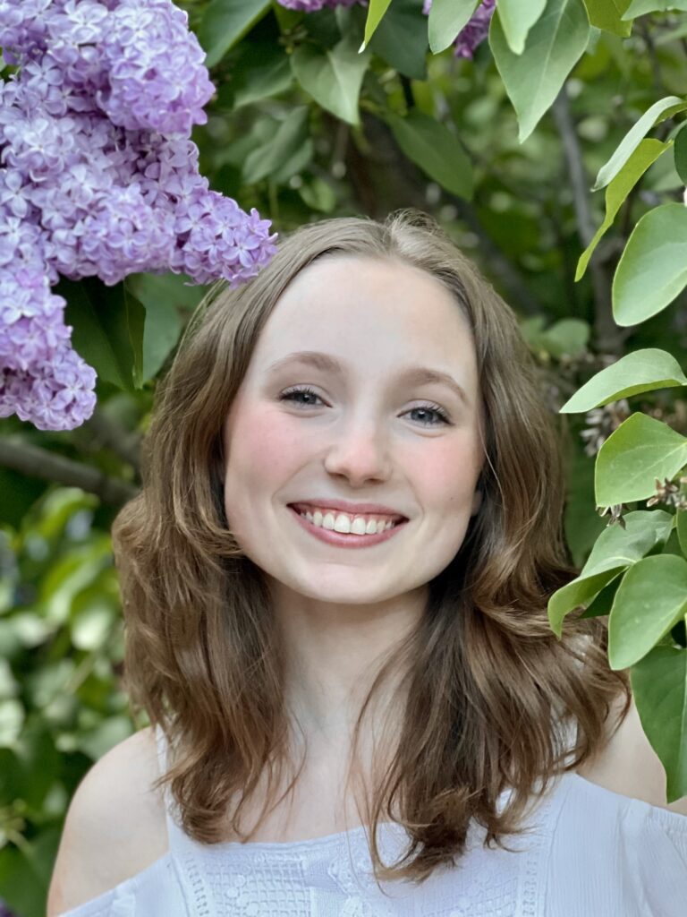 Ryan Olivia Weitz Headshot