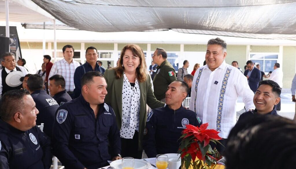 ff9323ff-b443-4be7-8b7a-4700079406b0