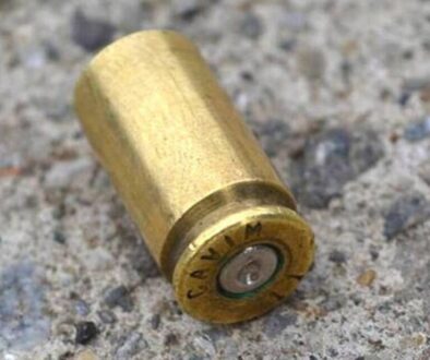 casquillo de bala percutido