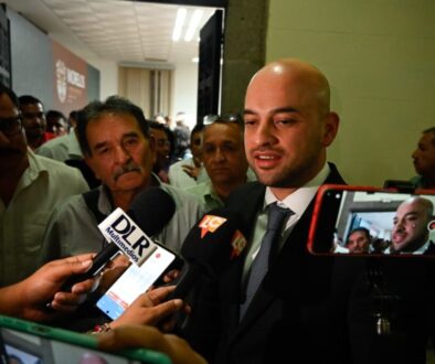 52eee5b4-0906-42f1-ad05-0545e556ffcb