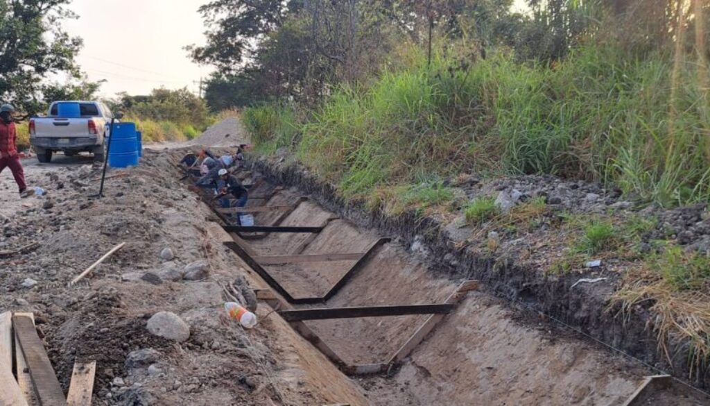 7c13ef7d-7bbc-4332-9db0-0d31dab5c28a