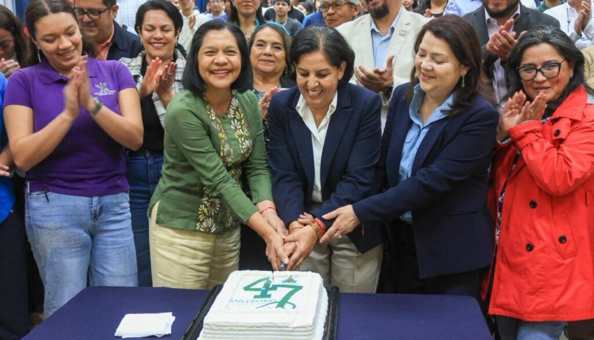 a74372ee-2402-4a74-b302-5aa246f468b3