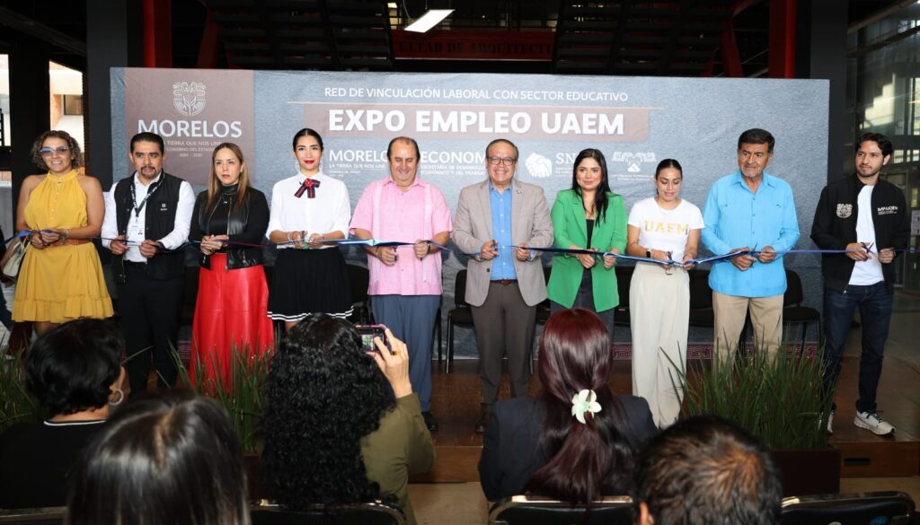 Expo empleo UAEM1