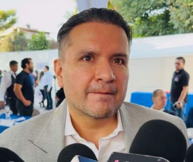 08c62561bf5e8289023bbfe4fa9f193f_S