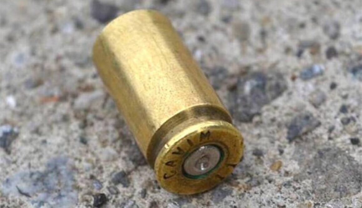 casquillo de bala percutido