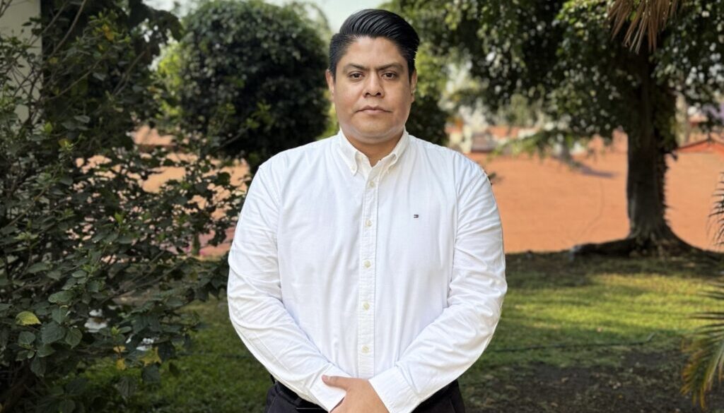 f5648b46-3eca-4f06-b1df-e010e8c2beb6