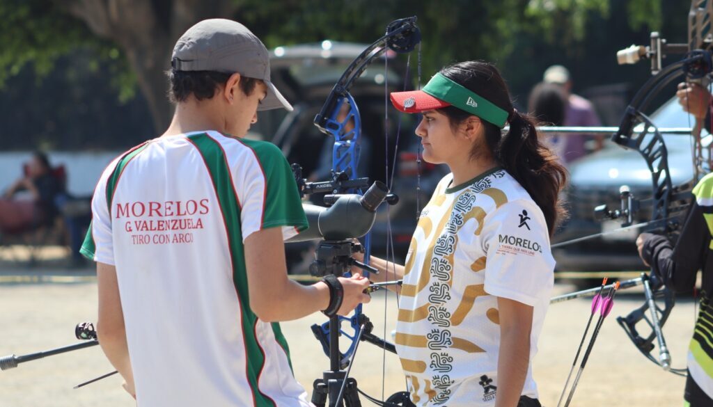 32e01c0c-2b93-4e11-a083-c0347fb6a40e