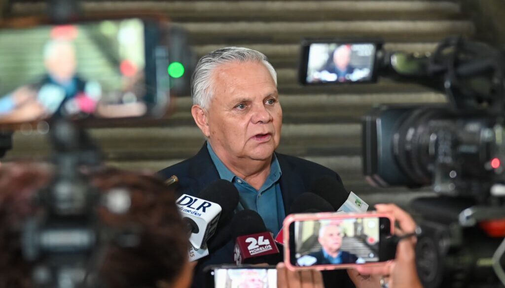 7eaae9c0-d244-4d20-885c-5e3fa79383c2