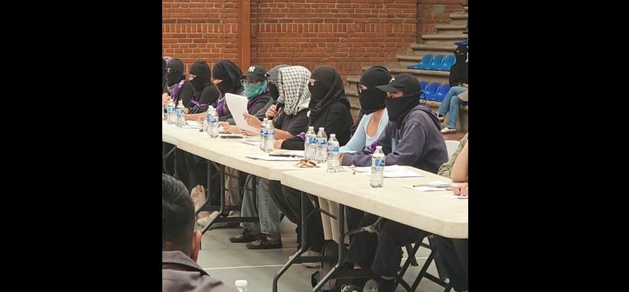 Estudiantes en Resistencia de la UAEM inician mesa de diálogo con la Rectoría: “Nuestra lucha es legítima, no criminalicemos la protesta”