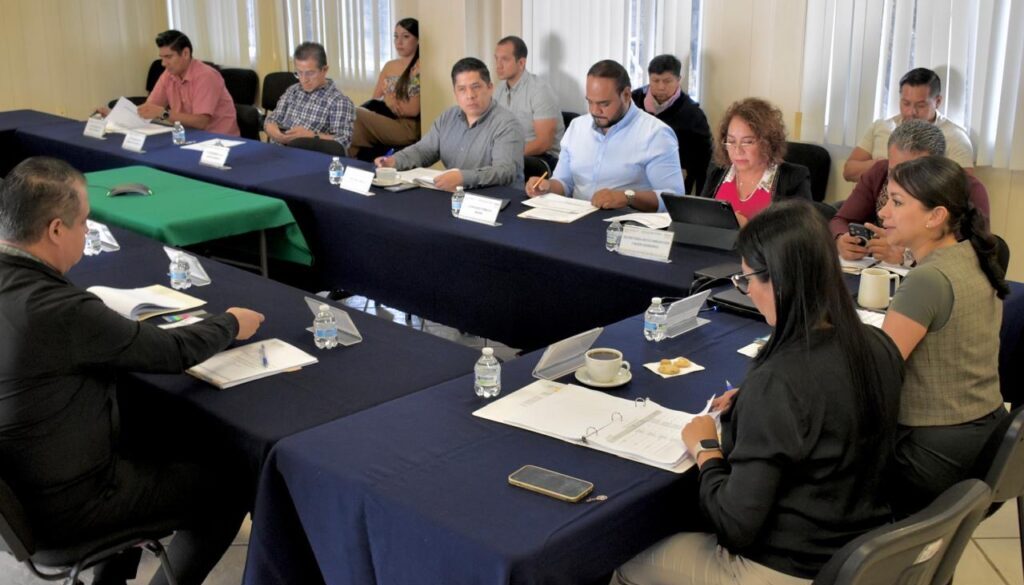 2a569c07-c716-403c-9edd-a9af131e9129