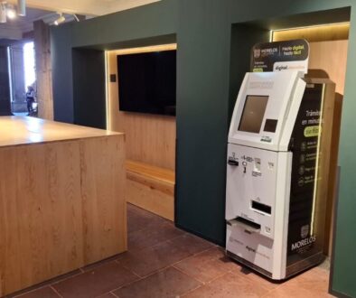 5ae2cbd9-6883-4d43-b385-09a334a41b8c