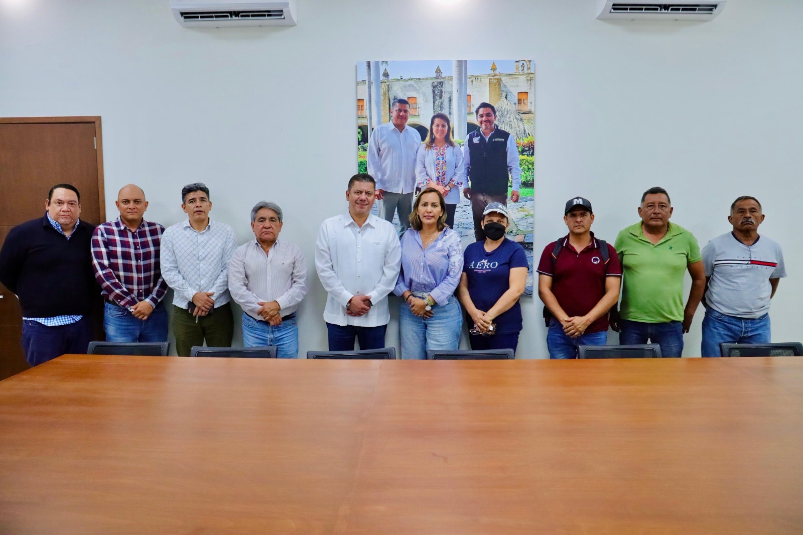 ATIENDE CEAGUA A REPRESENTANTES DE LA COMUNIDAD DE PUEBLO NUEVO DE TLALTIZAPÁN