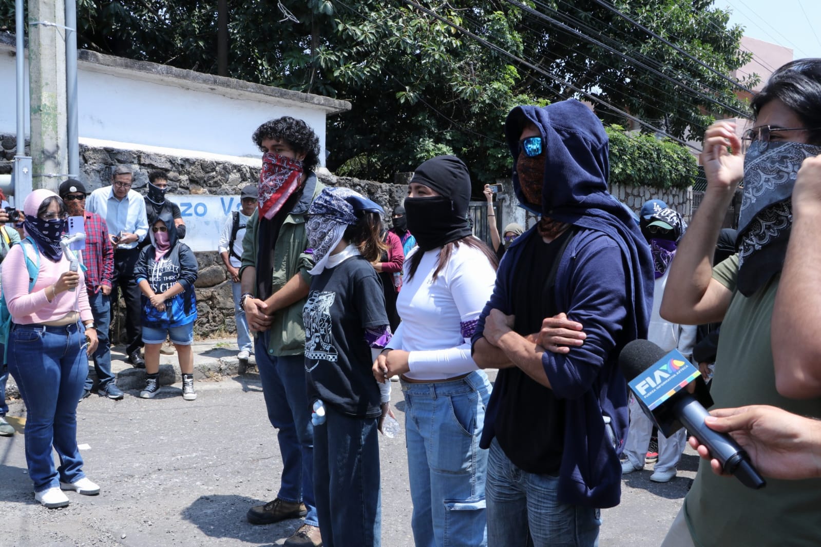Isabel León Trueba y Mario Rojas Alba secuestraron el diálogo: estudiantes acusan injerencia de actores externos en la crisis de la UAEM