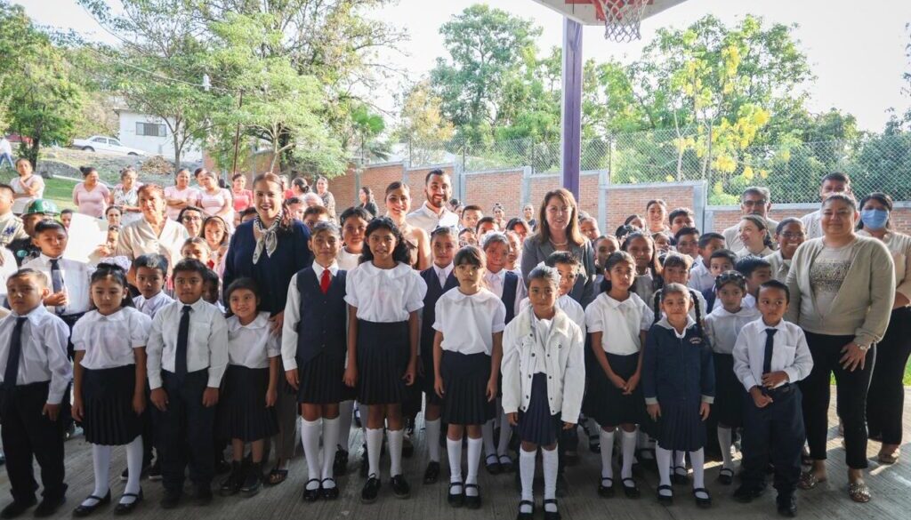 80453bc8-6e19-4e9d-b29d-78e3ef60d678