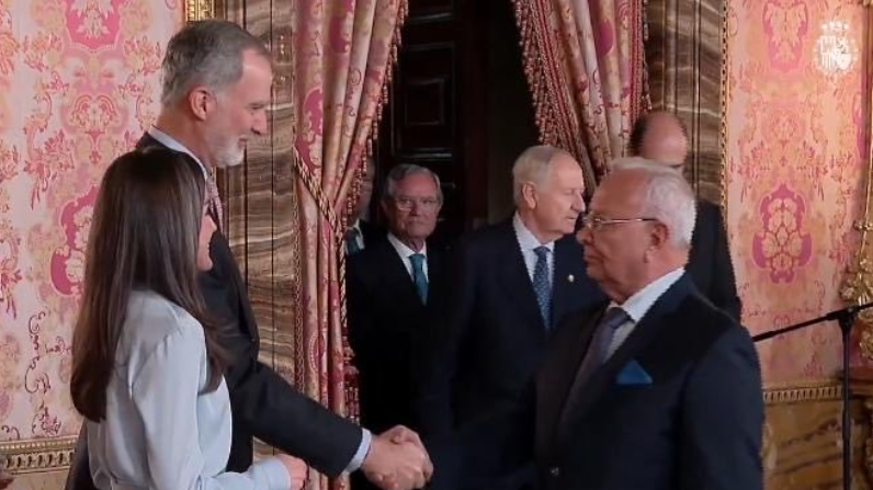 Los Reyes de España presiden almuerzo en honor al ganador del Premio Cervantes 2025; Morelos, presente con Pablo Villalobos en el Jurado Calificador